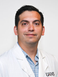 Julian Amaya M.D.