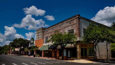 On the square in downtown El Dorado, Arkansas. El Dorado was an oil boomtown back when oil was first discovered in south Arkansas. Oil is still a big part of the economy, but the town has made big strides lately developing a lively arts district.