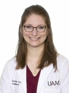 Headshot of Dr. Catie Ross, MD